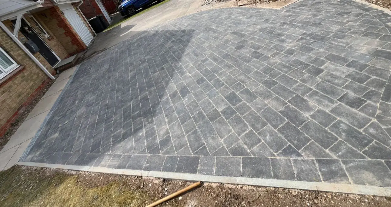 Driveways & Paving
