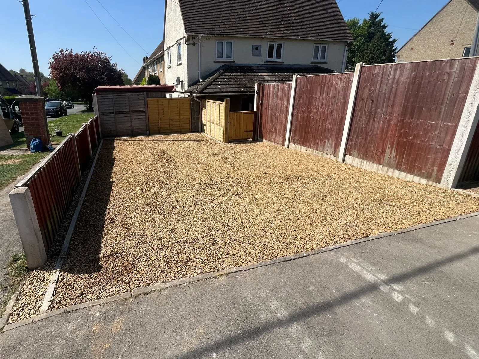 Shingle driveway installation